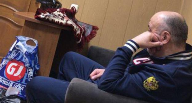 Magomed Makhachev at Federal Security Service Directorate for Dagestan in Makhachkala. Photo: North Caucasus Service (RFE/RL) Magomed Makhachev at Federal Security Service Directorate for Dagestan in Makhachkala. Photo: North Caucasus Service (RFE/RL)