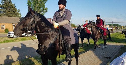 Participant of the equestrian procession in Kendelen, September 18, 2018. Photo: North Caucasus Service (RFE/RL)