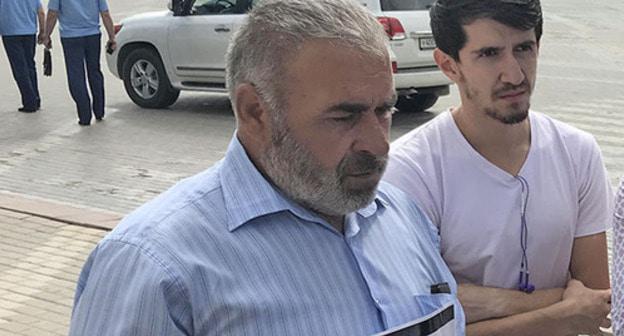 Murtazali Gasanguseinov (left). Photo by Patimat Makhmudova for the Caucasian Knot Murtazali Gasanguseinov (left). Photo by Patimat Makhmudova for the Caucasian Knot