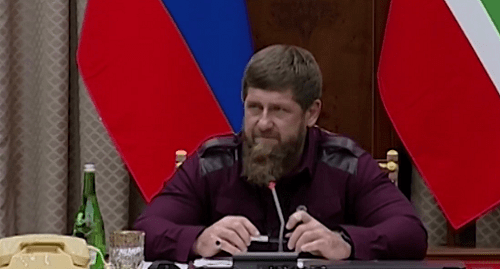 Ramzan Kadyrov discusses protes actions in Magas at the meeting with heads of ministries and departments of Chechnya. Photo: screenshot of the video by Grozny TV Channel https://www.youtube.com/watch?v=Wy3Q0cVqCZA
