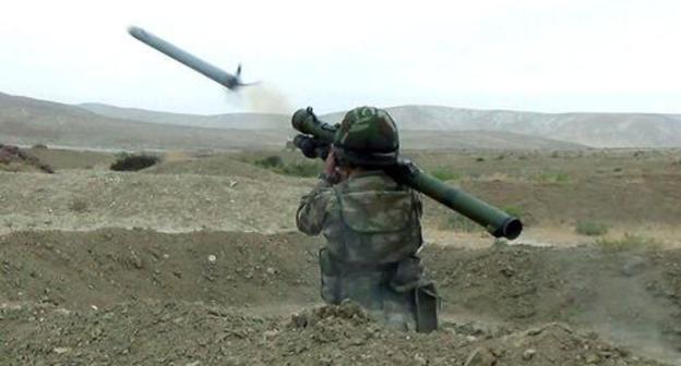 A soldier of the Azerbaijani army. Photo https://mod.gov.az/ru/foto-arhiv-045/?gid=24581 A soldier of the Azerbaijani army. Photo https://mod.gov.az/ru/foto-arhiv-045/?gid=24581