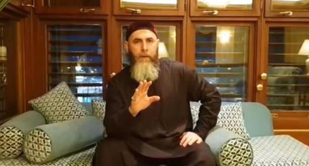 Salakh-Khaji Mezhiev. Photo: screenshot of the video https://www.youtube.com/watch?v=q56Q3Xvs9k0 Salakh-Khaji Mezhiev. Photo: screenshot of the video https://www.youtube.com/watch?v=q56Q3Xvs9k0