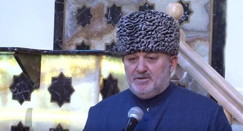 Mufti of Ingushetia Isa Khamkhoev. Screenshot from the video posted by user Muslims' Spiritual Centre of Ingushetia, https://www.youtube.com/watch?v=BTKx_IQDA3A