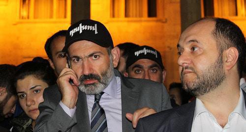 Nikol Pashinyan (on the left). Photo by Tigran Petrosyan for the "Caucasian Knot"