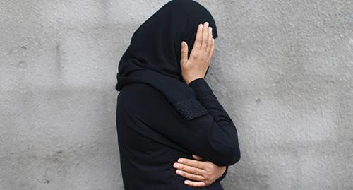 Muslim woman. Photo: REUTERS/Ibraheem Abu Mustafa