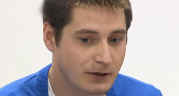 Maxim Lapunov. Screenshot of the video by the user euronews (in Russian)
https://www.youtube.com/watch?v=sEdtOC14tSg Maxim Lapunov. Screenshot of the video by the user euronews (in Russian)
https://www.youtube.com/watch?v=sEdtOC14tSg
