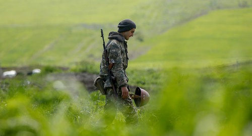 Soldier of the Armenia Army near Martuni town (Nagorno-Karabakh). Photo: REUTERS/Stuff