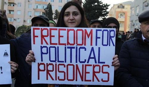 Rally participant in Baku demand to release political prisoners. Photo by Aziz Karimov for the Caucasian Knot