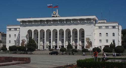 The parliament of Dagestan in Makhachkala. Photo: Kotomkina https://ru.wikipedia.org