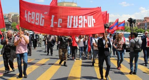 Participants of the May 1 rally in Yerevan. Photo by Tigran Petrosyan for the "Caucasian Knot"