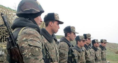 A line formation in the army of Nagorno-Karabakh. Photo by Alvard Grigoryan for the "Caucasian Knot"