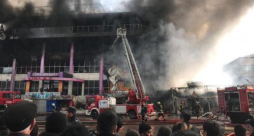 A fire in the "Diglas" Shopping Centre in Baku. March 26, 2019. Photo by Aziz Karimov for the "Caucasian Knot"