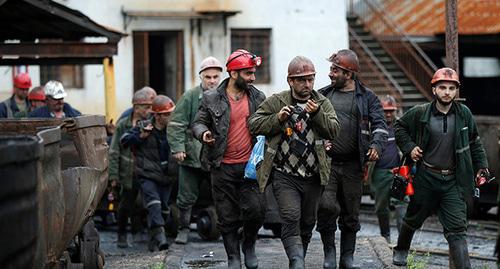 Miners in Georgia. Photo: REUTERS/David Mdzhinarishvili