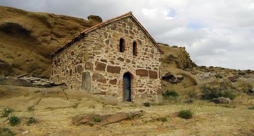 A part of the "David Gareja" Monastery Complex located in the territory of Azerbaijan. Photo: Andrzej Wójtowicz from Poznań, Poland -https://commons.wikimedia.org/w/index.php?curid=30058738