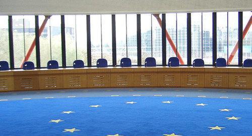 The European Court of Human Rights. Photo: https://ru.wikipedia.org/wiki/%C5%E2%F0%EE%EF%E5%E9%F1%EA%E8%E9_%F1%F3%E4_%EF%EE_%EF%F0%E0%E2%E0%EC_%F7%E5%EB%EE%E2%E5%EA%E0
