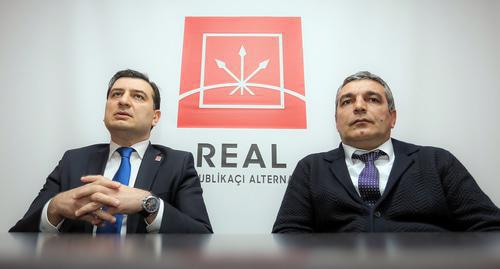 Azer Gasymly, a board member of the Azerbaijani movement "Republican Alternative" (ReAl) (on the left), and Natiq Jafarli. Photo by Aziz Karimov for the "Caucasian Knot"
