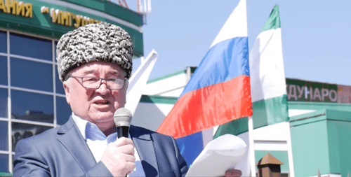 Malsag Uzhakhov makes a speech at a rally in Magas in March. Photo: screenshot of the video by Fortanga.Org https://www.youtube.com/watch?v=qfFMlE02KJw
