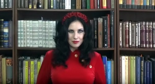 Anna Dvornichenko. Screenshot from video posted by Anna Dvornichenko, http://vk.com/id359345864