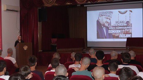 An event dedicated to the 68th birthday of the first president of Chechnya, Akhmat Kadyrov, August 23, 2019. Photo by the press service of the Grozny Suvorov School https://гсву.мвд.рф/Press-sluzhba/Novosti/item/18047103