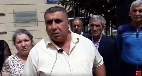 Relatives of those sentenced in the Terter case. Screenshot from video posted by Talk TV Azerbaijan, http://www.youtube.com/watch?time_continue=331&v=ztfECv8_xyo