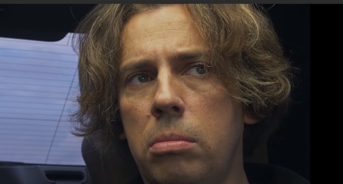 Comedian Maxim Galkin explains his reluctance to go to Chechnya. Screenshot of the video posted on the YouTube channel "And talk?" https://www.youtube.com/watch?v=G_5MJ6TfPCI