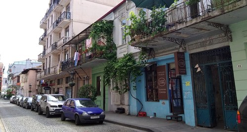 Street in Batumi. Photo by Dina Dukhovskaya for the Caucasian Knot