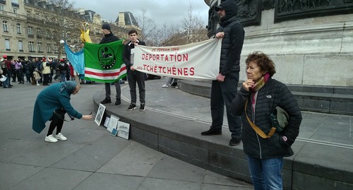 A commemoration rally of the victims of Vainakhs' deportation in Paris. Photo by Anastasiya Kirilenko for the "Caucasian Knot" 