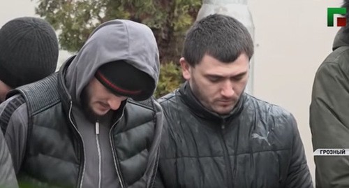Chechen residents publicly apologize for behaviour of their relatives. Screenshot from video posted by the ChGTRK 'Grozny', https://www.youtube.com/watch?v=2O_feVqiHk4
