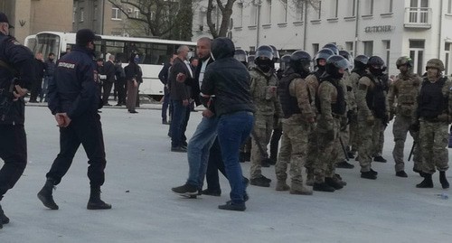 Detention of participants of Vladikavkaz rally, April 20, 2020. Photo by Emma Marzoeva for the Caucasian Knot
