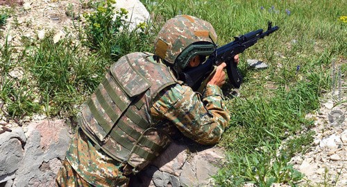 Sodier of the Defence Army. Photo: press service of the Ministry of Defence of Armenia, http://mil.am/hy/news/7980