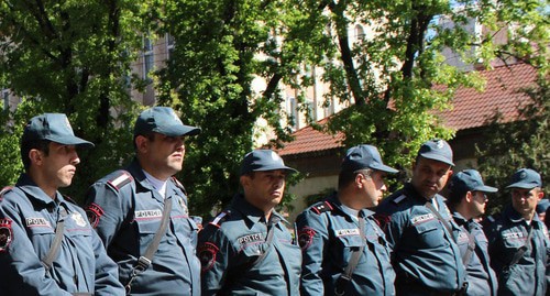 Policemen in Yerevan. Photo by Tigran Petrosyan for the Caucasian Knot