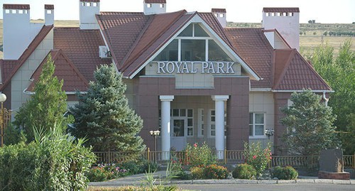 'Royal Park' restaurant in Elista. Photo by Badma Byurchiev for the Caucasian Knot