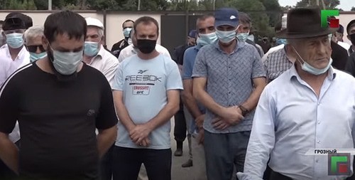 Public rebukes of Chechens. Screenshot from a video posted by ChGTRK 'Grozny': https://www.youtube.com/watch?v=DCtK88gUkvI&feature=youtu.be