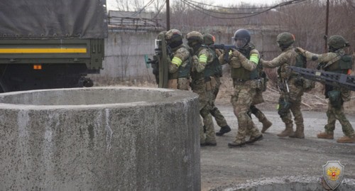 Law enforcers. Photo: NAC press service, http://nac.gov.ru/antiterroristicheskie-ucheniya/operativnym-shtabom-v-belgorodskoy-oblasti-7.html#&gid=1&pid=3