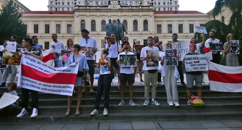 Participants of a rally in Tbilisi. Photo by Beslan Kmuzov for the "Caucasian Knot"