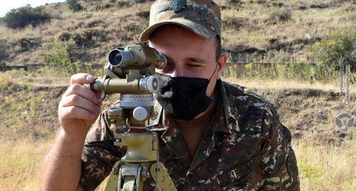 The vehicle's gunner. Photo by the Ministry of Defence of Armenia http://mil.am/hy/news/8252