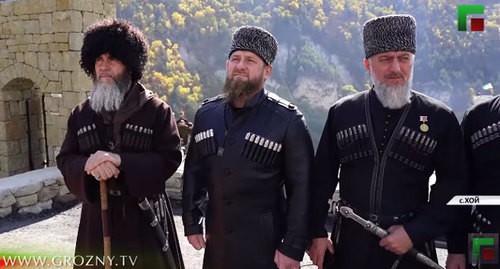 Mufti of Chechnya Salakh Mezhiev, head of Chechnya Ramzan Kadyrov and State Duma deputy Adam Delimkhanov at the opening ceremony of the reconstructed ancient settlement of Khoi. Screenshot: https://www.youtube.com/watch?v=TCjxw764SnM