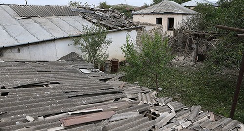 Roofs destroyed as a result of shelling attacks, Martuni, Nagorno-Karabakh. Photo: Hayk Baghdasaryan/Photolure via REUTERS