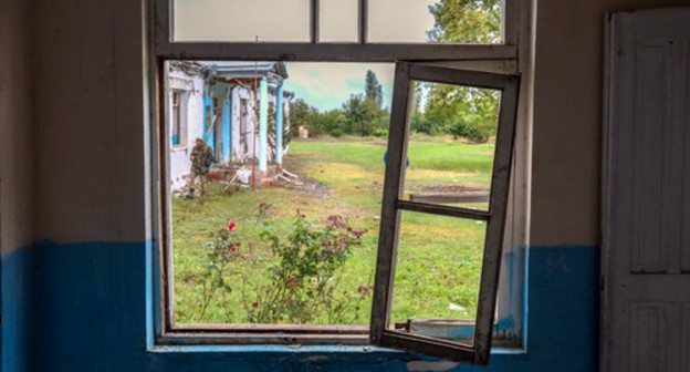 A view from the window broken during the shelling of the city of Tartar. Photo by Aziz Karimov for the "Caucasian Knot"