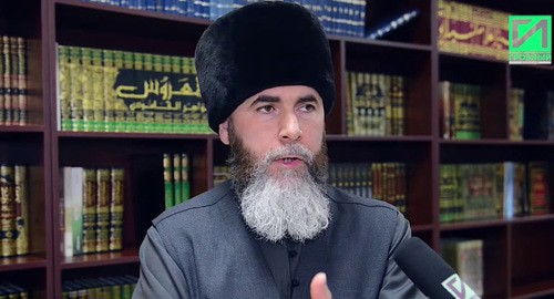 Salakh Mezhiev, the Mufti of Chechnya. Screenshot: https://www.youtube.com/watch?v=yNxsyA6X_Js