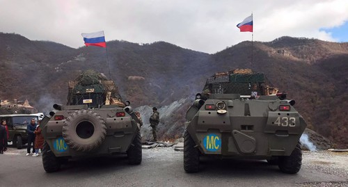 Armoured vehicles of the Russian peacekeepers, November 13, 2020. Photo by Alvard Grigoryan for the Caucasian Knot