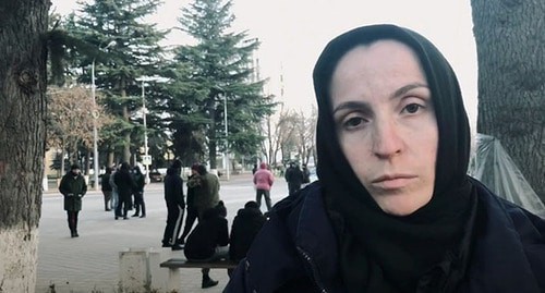 Oksana Satieva. Screenshot: https://www.youtube.com/watch?v=iUl2n0d-8a8Jr
