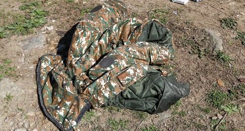 Outfit of an Armenian soldier. Photo by Alvard Grigoryan for the Caucasian Knot