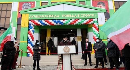 The opening of a sports complex in the village of Bachi-Yurt. Photo by the Grozny Inform https://grozny-inform.ru/news/health/124735/