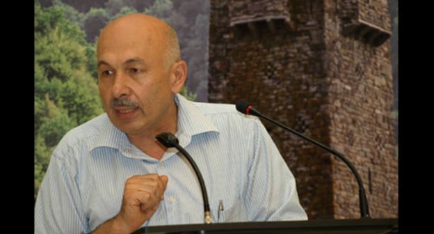 Rizvan Ibragimov. Screenshot of the video "Rizvan Ibragimov's statement to the Supreme Court of Chechen Republic"
https://www.youtube.com/watch?v=h-eSIn0SeNw