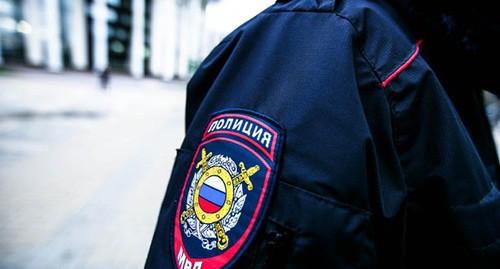 Law enforcer. Photo courtesy of Maxim Tishin / Yugopolis