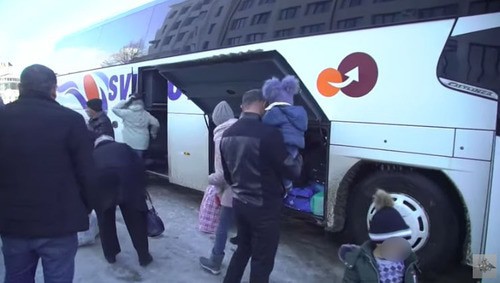 Refugees in Stepanakert. Screenshot: https://www.youtube.com/watch?v=3FTLA7A6gyk