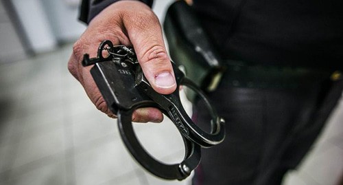 Handcuffs. Photo courtesy of Denis Yakovlev / Yugopolis
