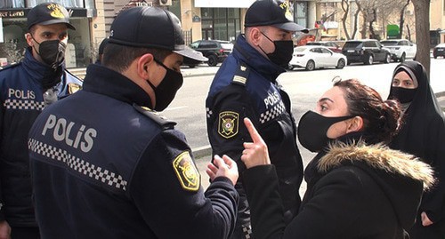 Police dispersed female protestors supporting political prisoners. Baku, February 9, 2021. Photo by Parvana Bayramova for the "Caucasian Knot" 