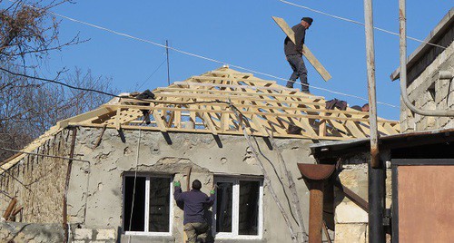 Repairs to a residential property damaged during the hostilities. Martuni District, February 2, 2021. Photo by Alvard Grigoryan for the "Caucasian Knot"
